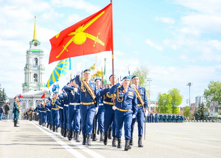 День тулы 2024. Парад в Туле. Парад Тула МЧС. Парад Тулы 2018 года. Парад 9 мая 2023 Тула.