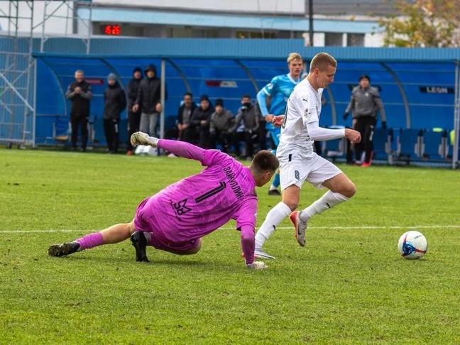 «Салют» вышел на чистое первое место за два тура до конца сезона - Изображение 