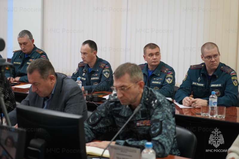 В Главном управлении работает оперативный штаб по ликвидации последствий неблагоприятных погодных условий на территории Кузбасса (видеокомментарий)