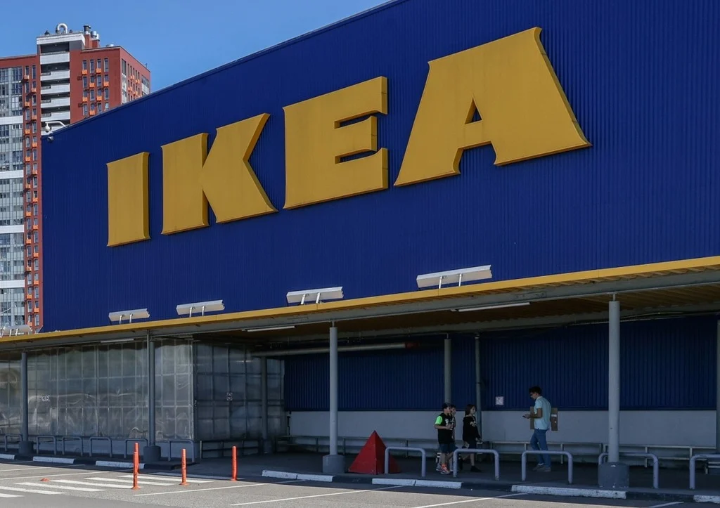 Владелец IKEA и «Мега» решил продать недвижимость в России