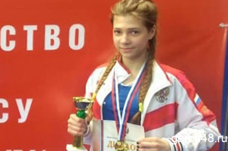 Приз «За лучшую технику» в турнире по боксу получила девушка из Лебедяни