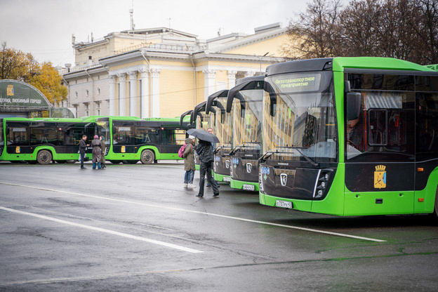В Кирове на маршруты вышли новые автобусы