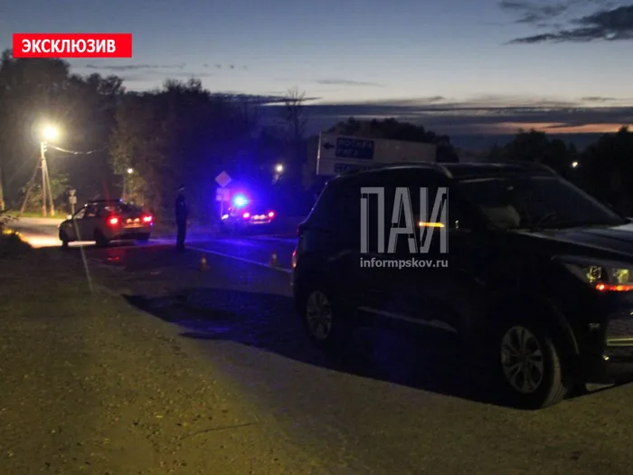 Автомобиль сбил ребенка (ФОТО)
