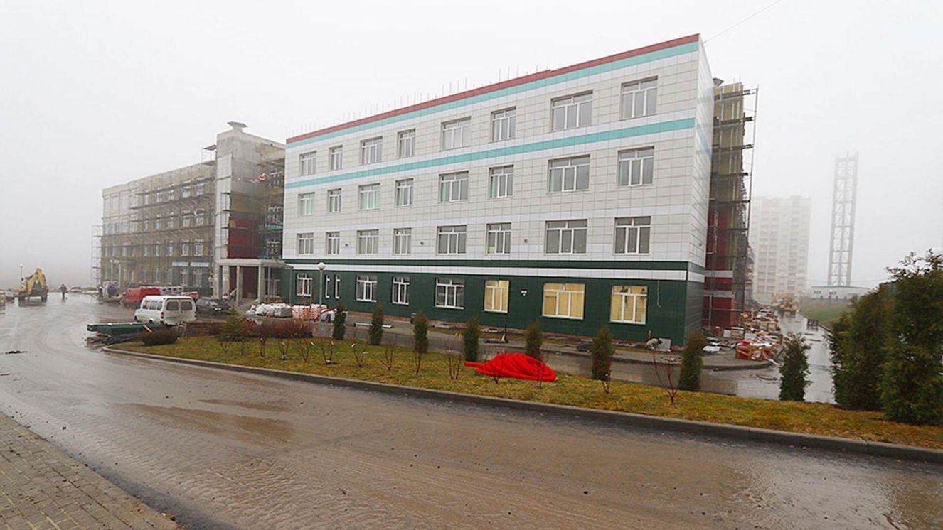 72 школа брянск советский район. Школа 72 брянск. Строящаяся школа в брянске. Школа 71 брянск. Строительство школы фото.