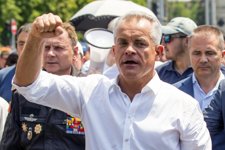 «На свалку истории»: в Молдавии зазвучали призывы к свержению власти