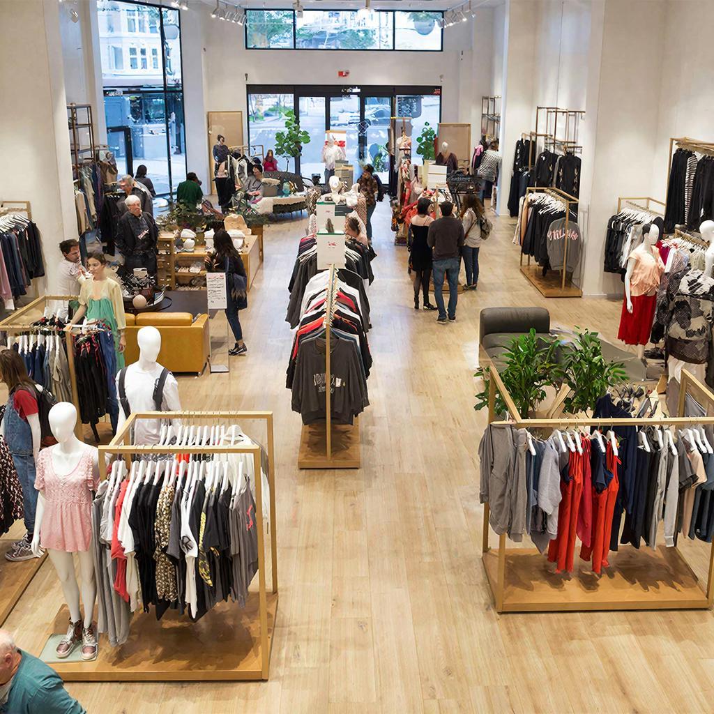Крупнейший продавец одежды на маркетплейсах рассказал, чего ждать fashion-ритейлу в 2026 году