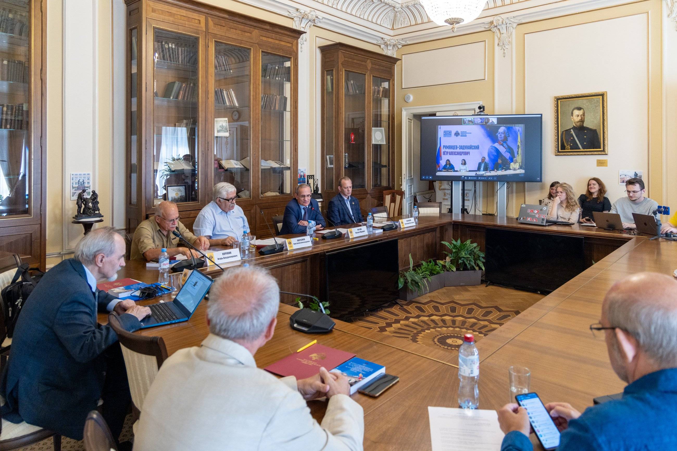 В РВИО предложили учредить награду имени Петра Румянцева