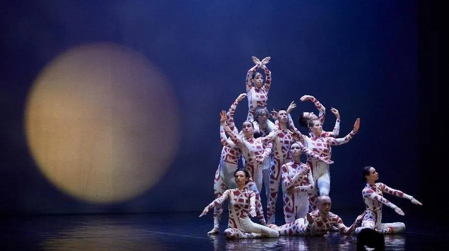 На сцене Александринского театра состоялась премьера балета «Литургия» | ФОТО Марии КУРБАТОВОЙ предоставлено пресс-службой фестиваля «Дягилев. P. S.»