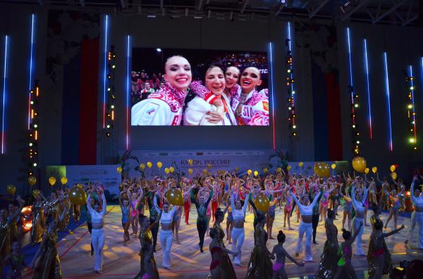 В столице Урала состоялся гала-концерт в рамках Финала Кубка России по художественной гимнастике - Фото 4