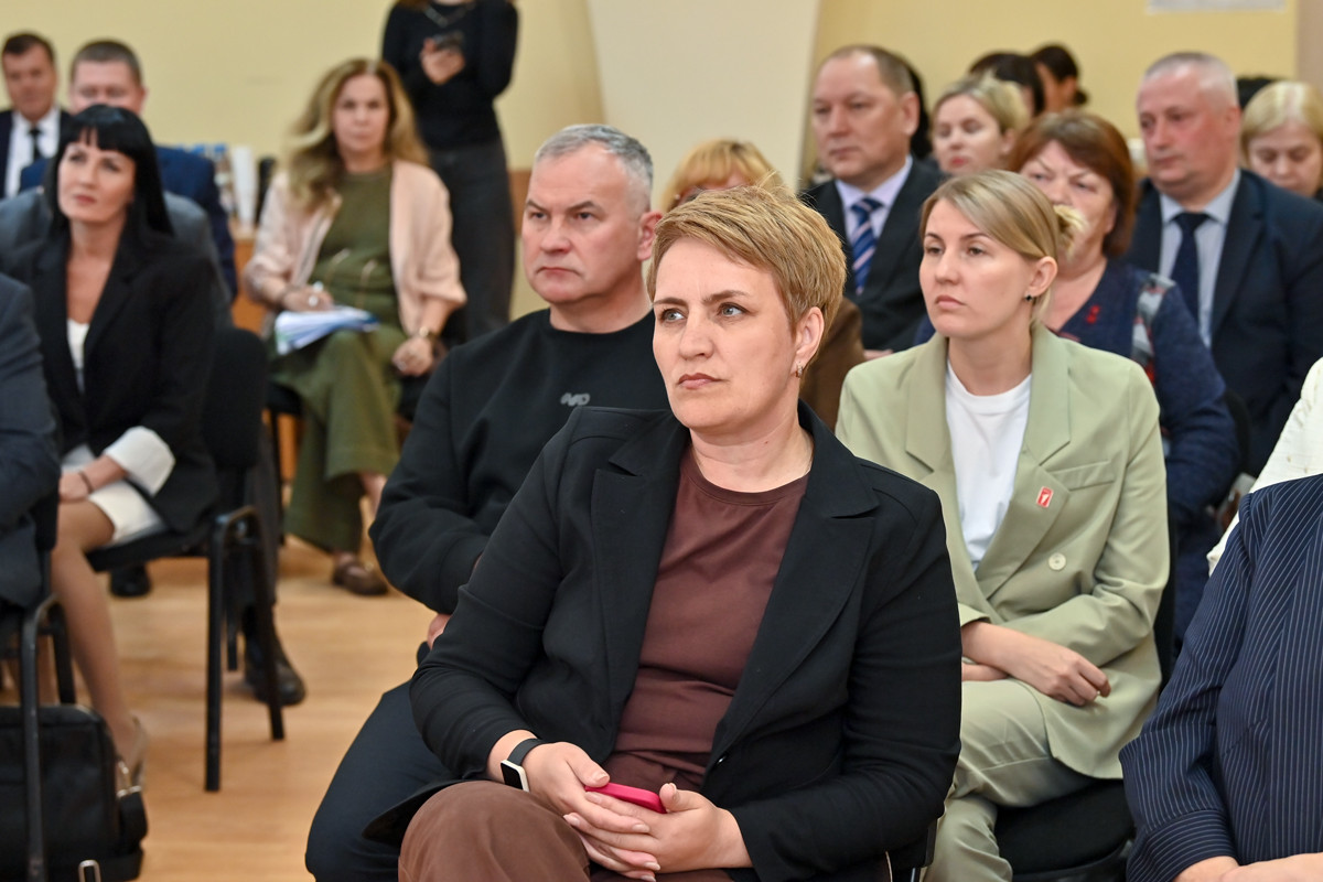 Изображение новости "«Важен для всей республики»: Ростислав Гольдштейн оценил инвестпроект ООО «Печора Север Лес»"