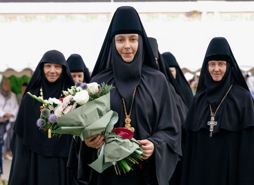 Архиепископ Брестский Иоанн поздравил настоятельницу Кобринского монастыря с 20-летием монашеского пострига
