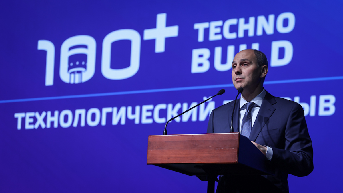 Губернатор Свердловской области Денис Паслер 