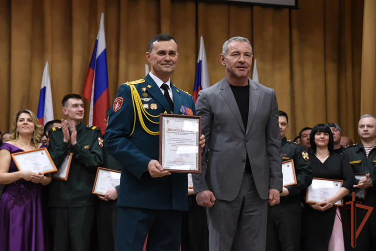 Командующий Сибирским округом Росгвардии поздравил победителей I этапа смотра-конкурса «Солдаты антитеррора»