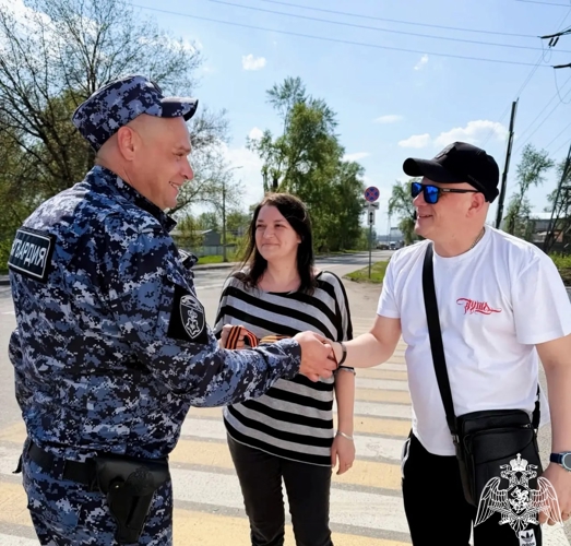 Росгвардейцы продолжают патриотическую акцию «Георгиевская ленточка» в Подмосковье