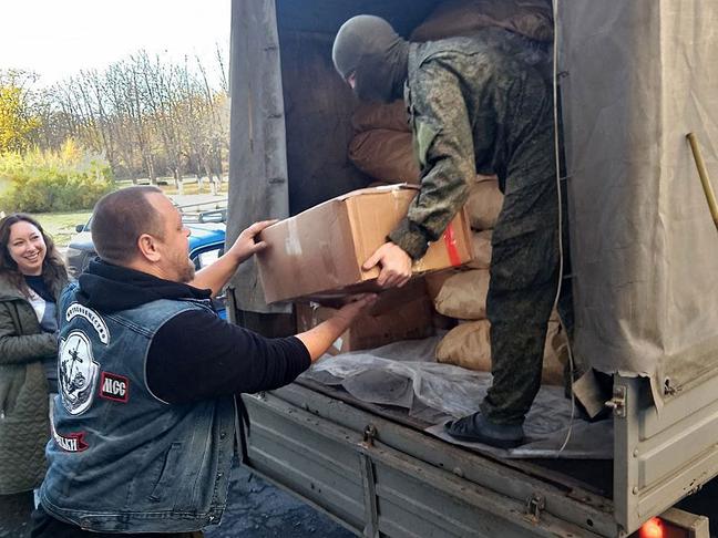 За каждого из нас. Ровеньские волонтёры поддерживают бойцов на фронте - Изображение 