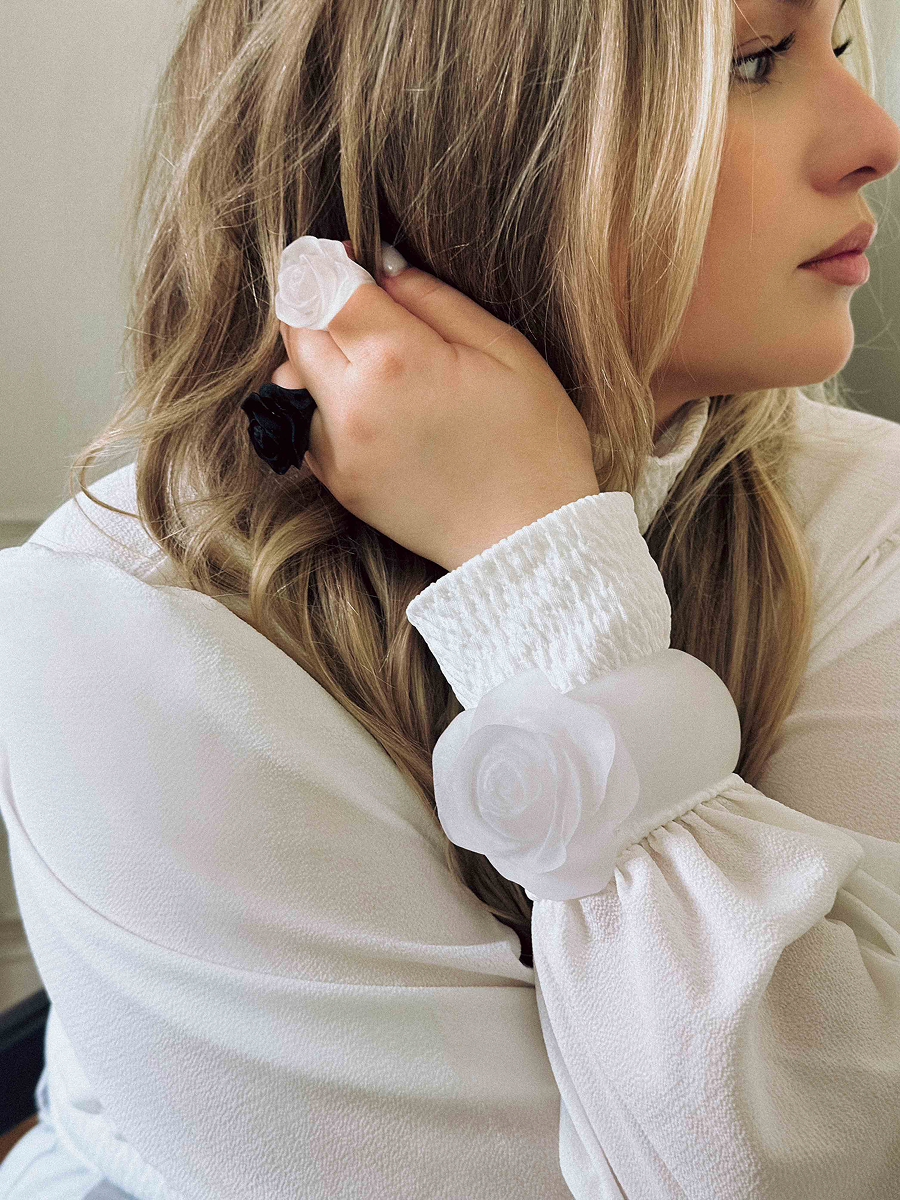 Платья Roses Lace и летний дроп 12 Storeez: что нового в коллекциях локальных брендов (фото 3)
