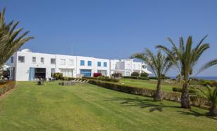 Современная двухэтажная вилла в 50 метрах от пляжа, Протарас, Фамагуста, Кипр за 3 000 € в неделю