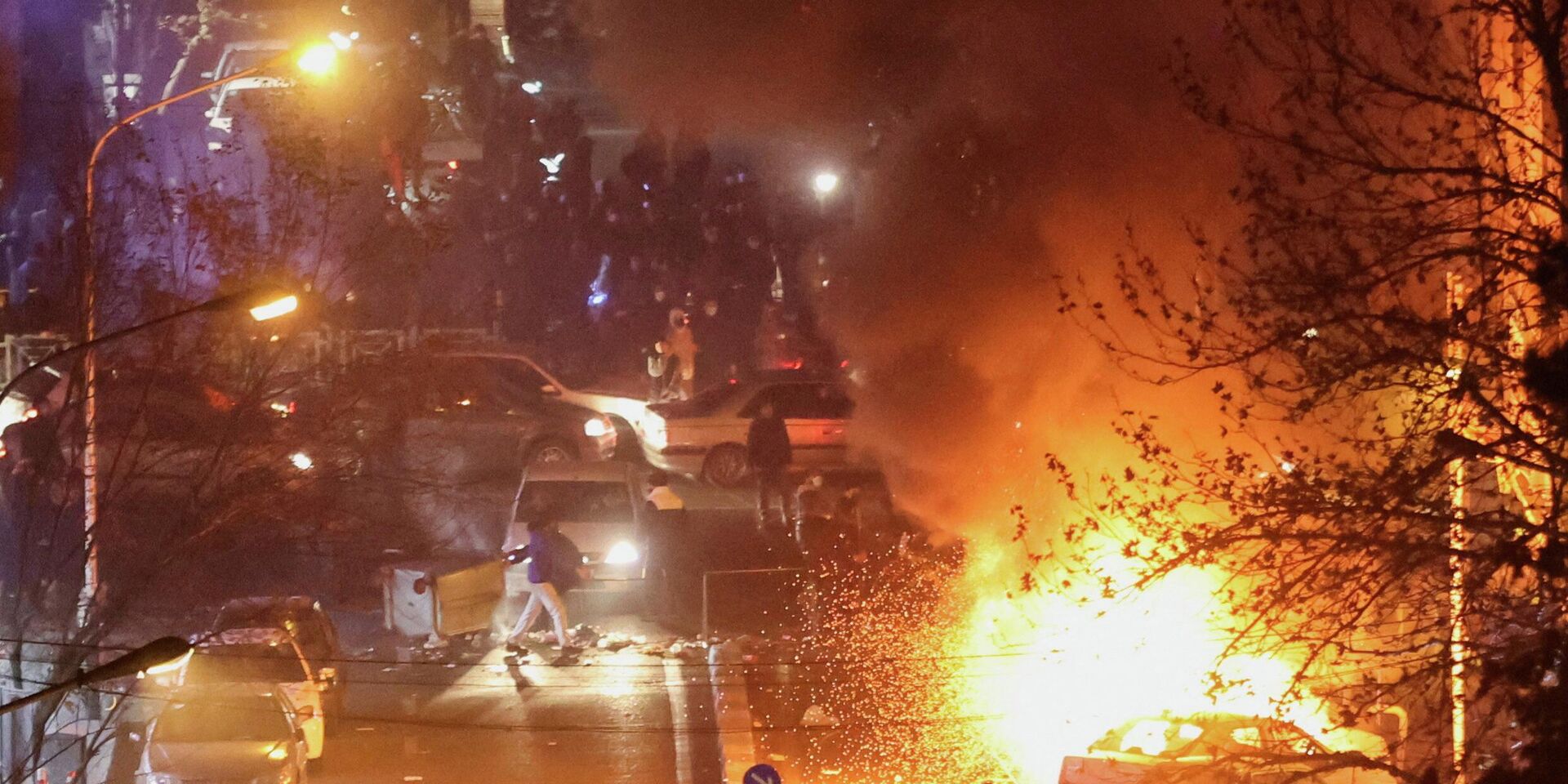 Протесты в Тегеране. 8 января 2026 - ИноСМИ, 1920, 13.01.2026