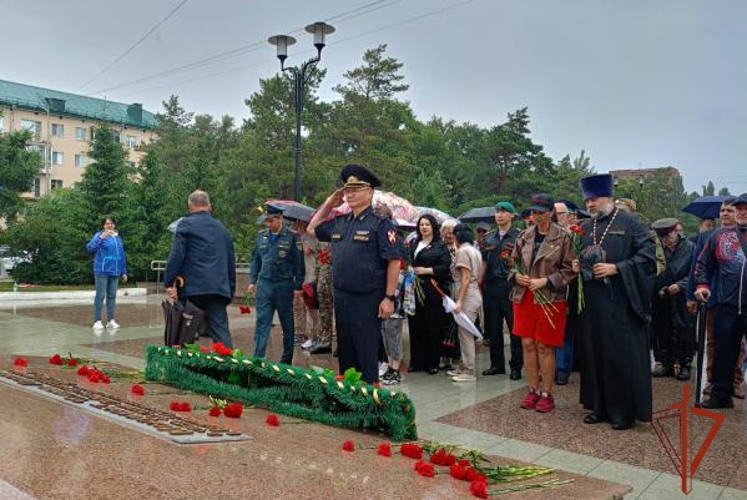 Росгвардия приняла участие в военно-патриотической акции «А завтра была война» в Омске