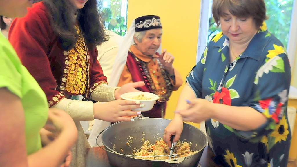 Песни о далёкой Родине