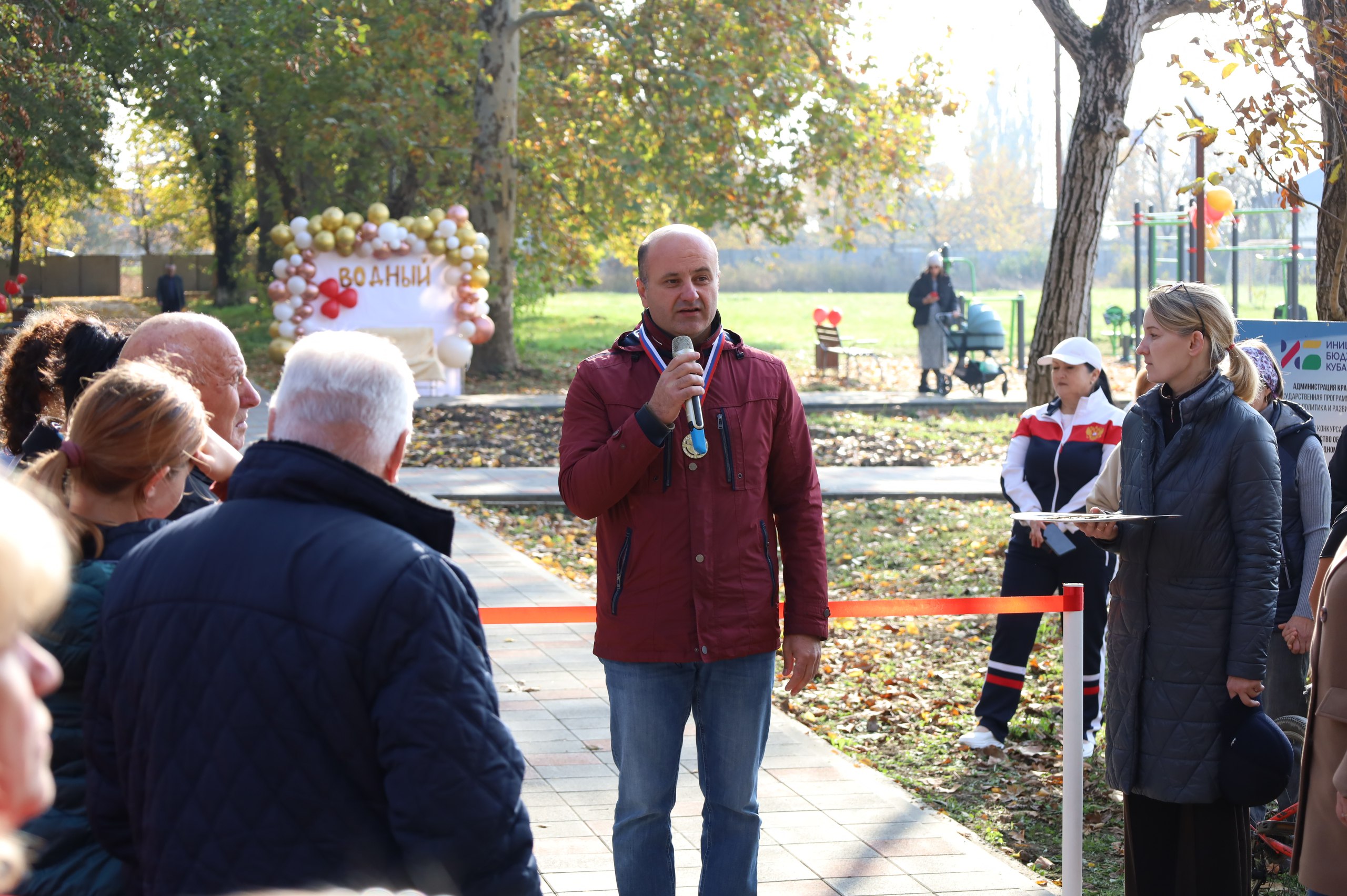 В посёлке Водном открыли спортивный городок