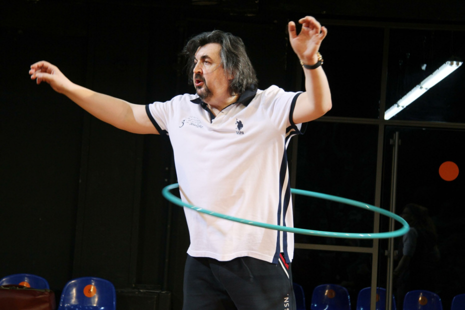 Игорь Золотовицкий в спектакле «Круговое зеркальное преображение», 2015 год