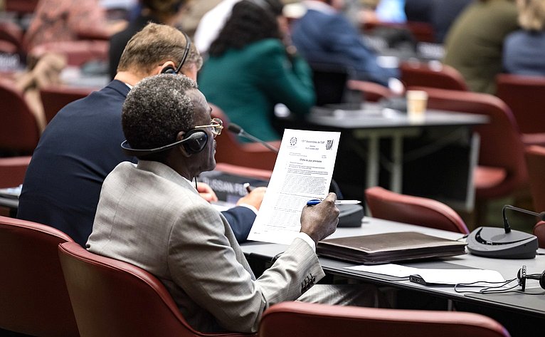 Сенаторы в составе делегации Федерального Собрания РФ участвуют в 151-й Ассамблее Межпарламентского союза в Женеве