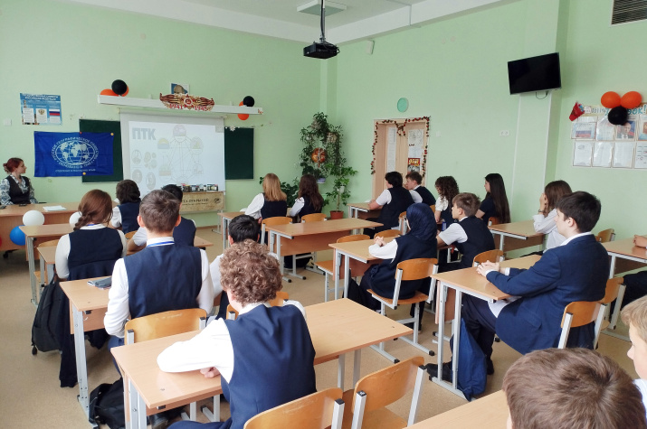 Парта открытий РГО. Фото: Судакское местное отделение РГО