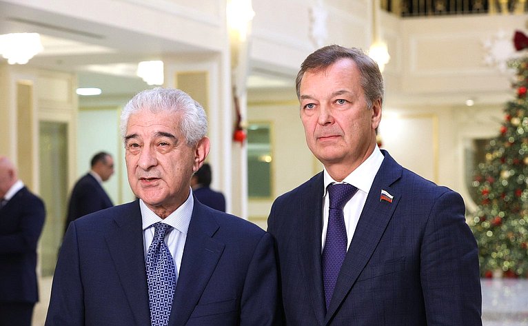 Пресс-подход по итогам 23-го заседания Межпарламентской комиссии по сотрудничеству Федерального Собрания РФ и Милли Меджлиса Азербайджанской Республики