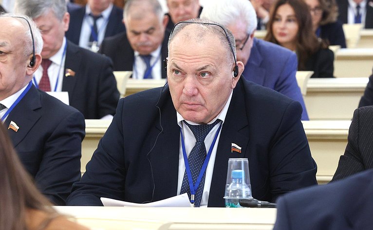 Крым Казаноков