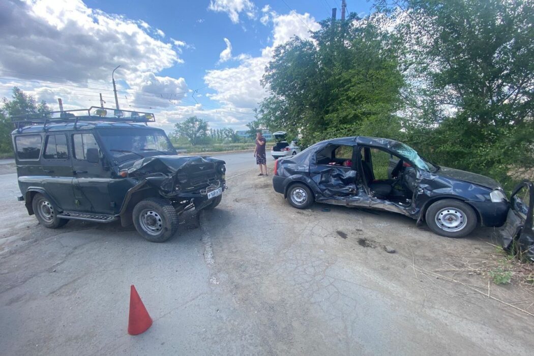 В результате дорожно транспортного происшествия водитель получил многочисленные ушибы мягких тканей