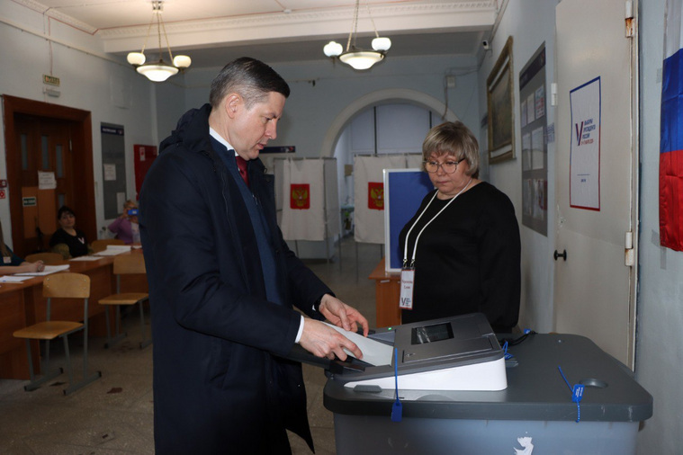 Егор Ковальчук проголосовал на выборах