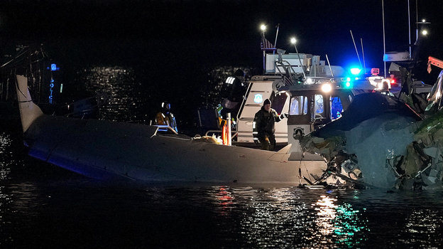 Самолет, потерпевший крушение недалеко от Вашингтона