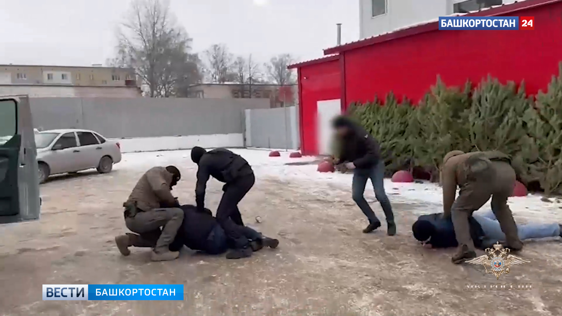 МВД опубликовало видео жесткого задержания готовивших покушение на экс-мэра Уфы Сергея Грекова