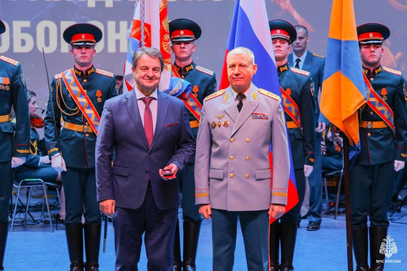 Праздничный концерт ко Дню гражданской обороны