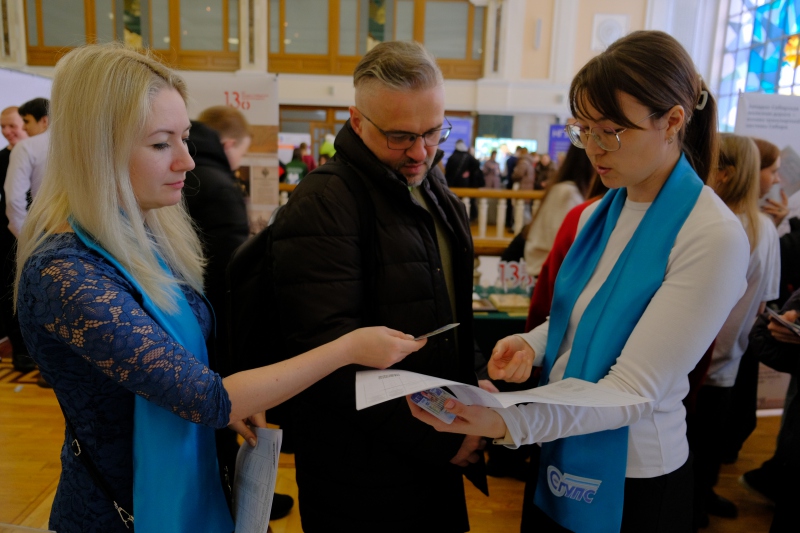 Представители СГУПСа в рамках беседы приглашали всех желающих на День открытых дверей, который пройдет 28 марта