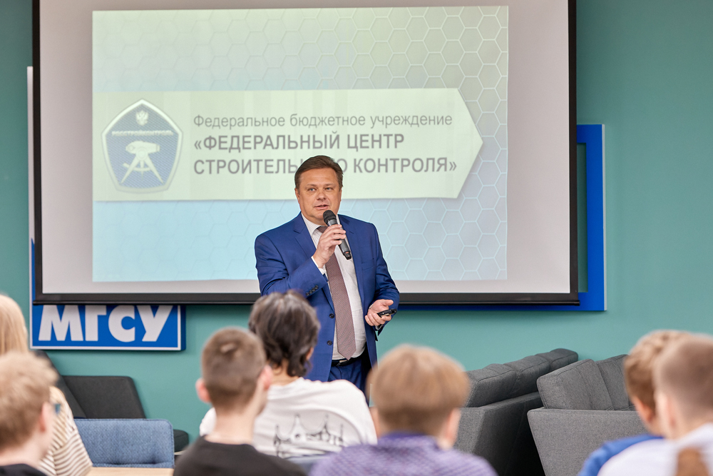 казань университеты и институты нефтяные. корпоративные кафедры мечел. корпоративные кафедра. корпоративные кафедра. программа двойных дипломов угнту.