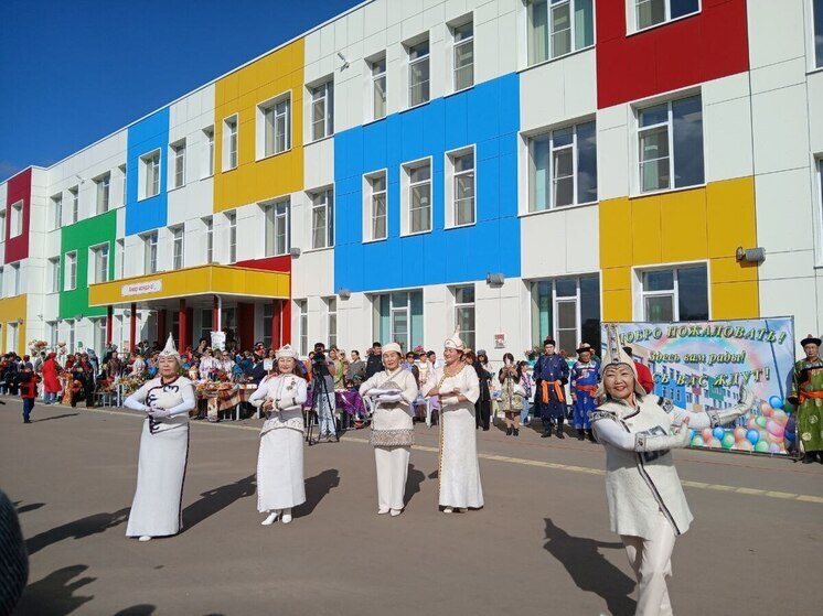 Депутаты Сибири и Дальнего Востока посетили школу социальной адаптации в Улан-Удэ