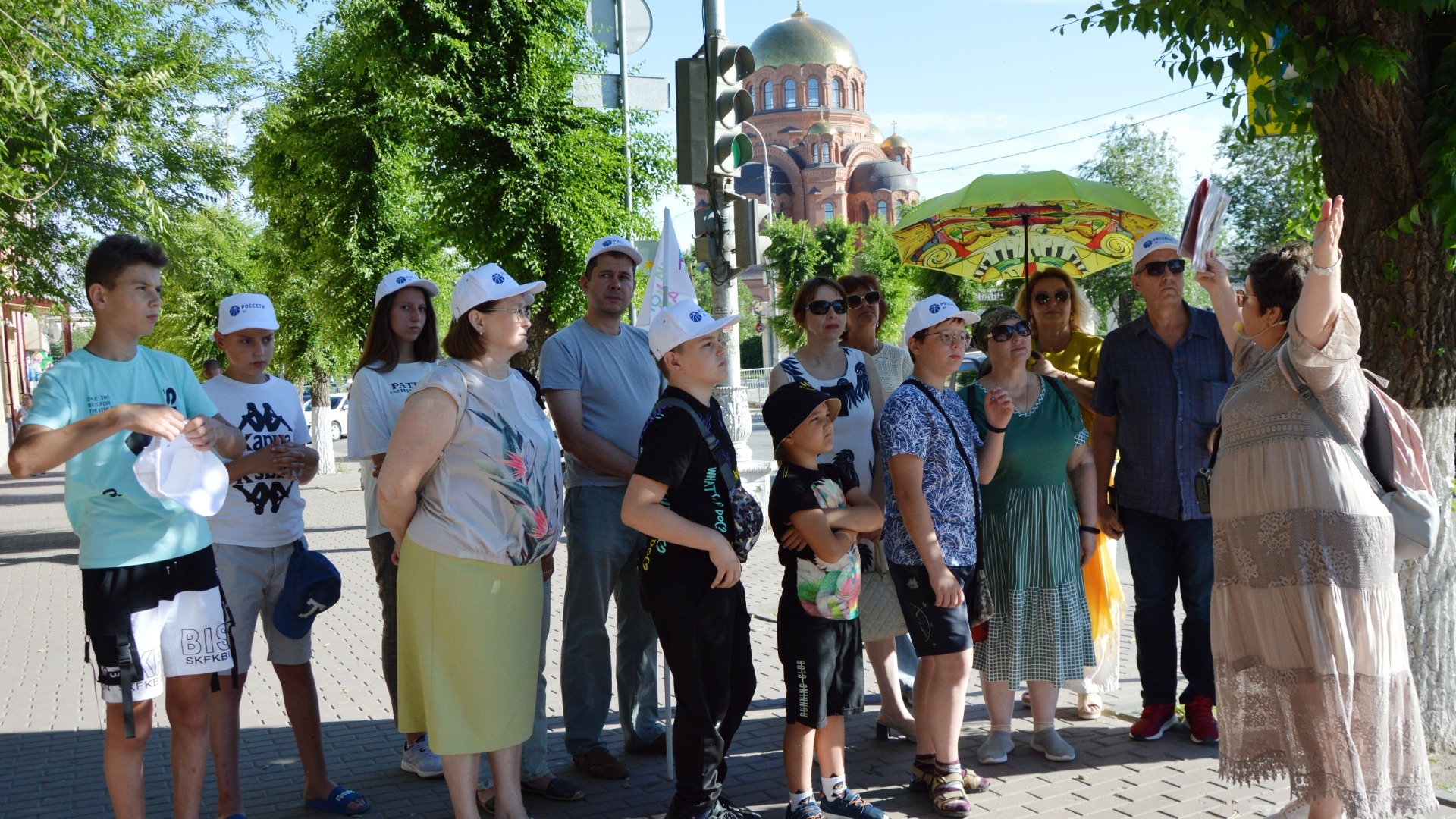 Сетевой проект прогулки по городу в 26 июня стартует очередная серия экскурсий "Огни большого города" Регионы Селдон