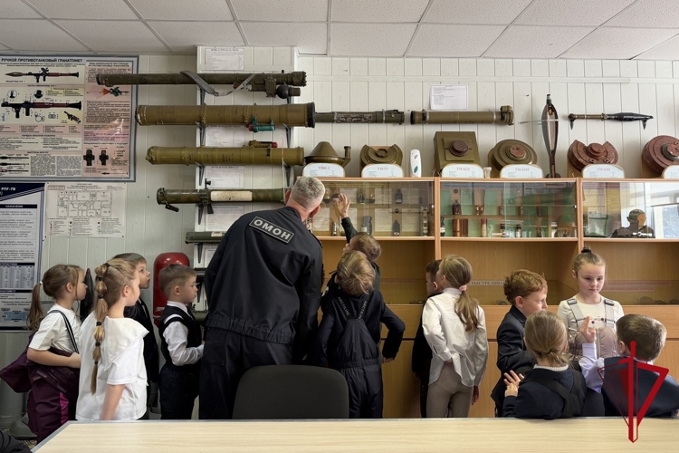 Росгвардейцы Колымы присоединились к всероссийской акции «Призывник»