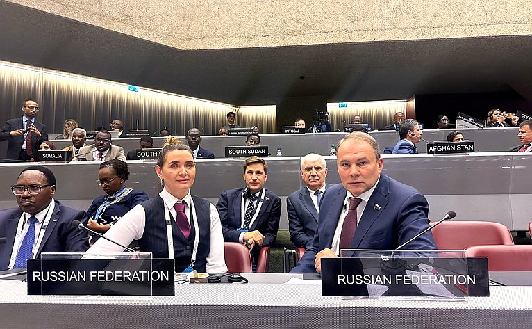 Сенаторы в составе делегации Федерального Собрания РФ участвуют в 151-й Ассамблее Межпарламентского союза в Женеве