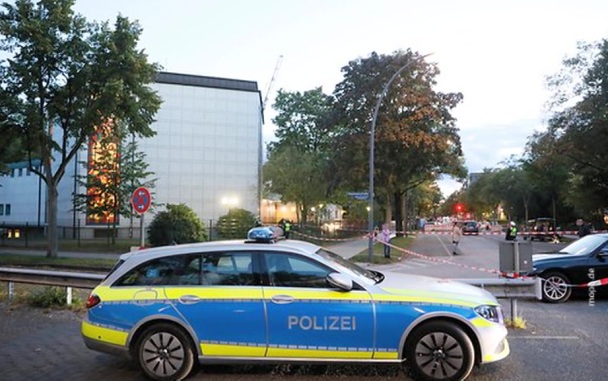Жилой дом обрушился в Германии после взрыва газа