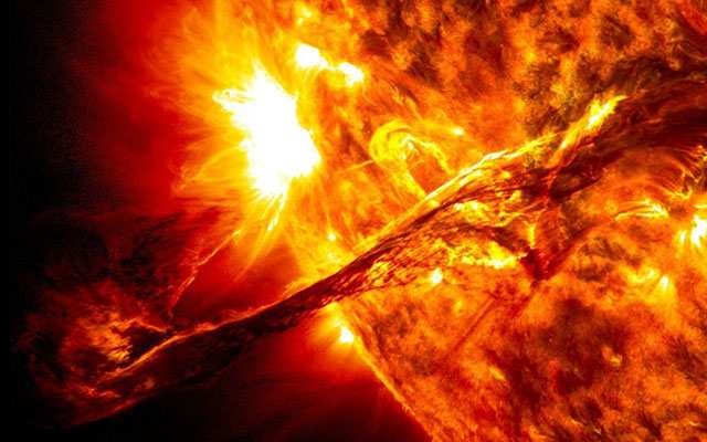 Земля переживает самую крупную магнитную бурю за 20 лет