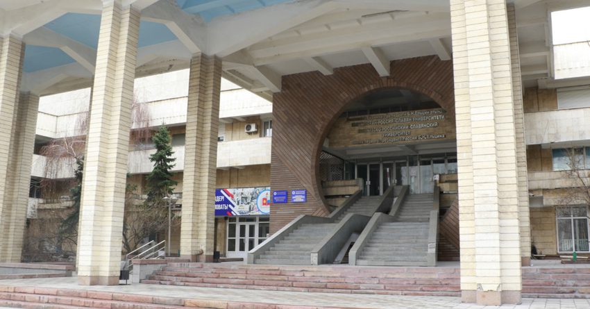 Какие финансовые нарушения выявлены в КРСУ?