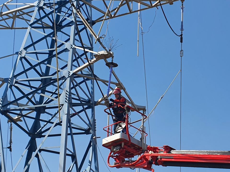 Работают энергетики: 27 октября пройдут плановые отключения света в Раменском округе