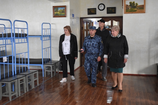 Уполномоченный Омской области по правам человека оценила условия содержания осужденных в исправительной колонии № 7