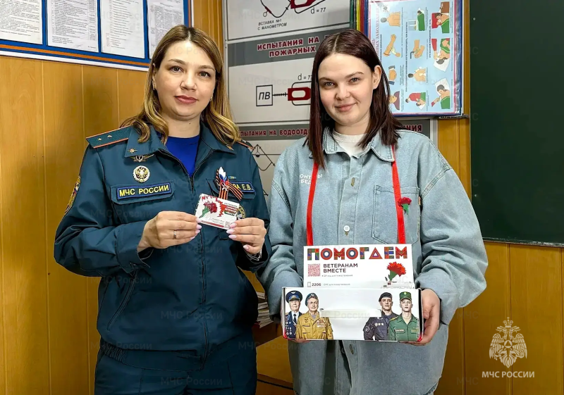 Пожарные 6 пожарно-спасательной части города Муравленко приняли участие в «Диктанте Победы»