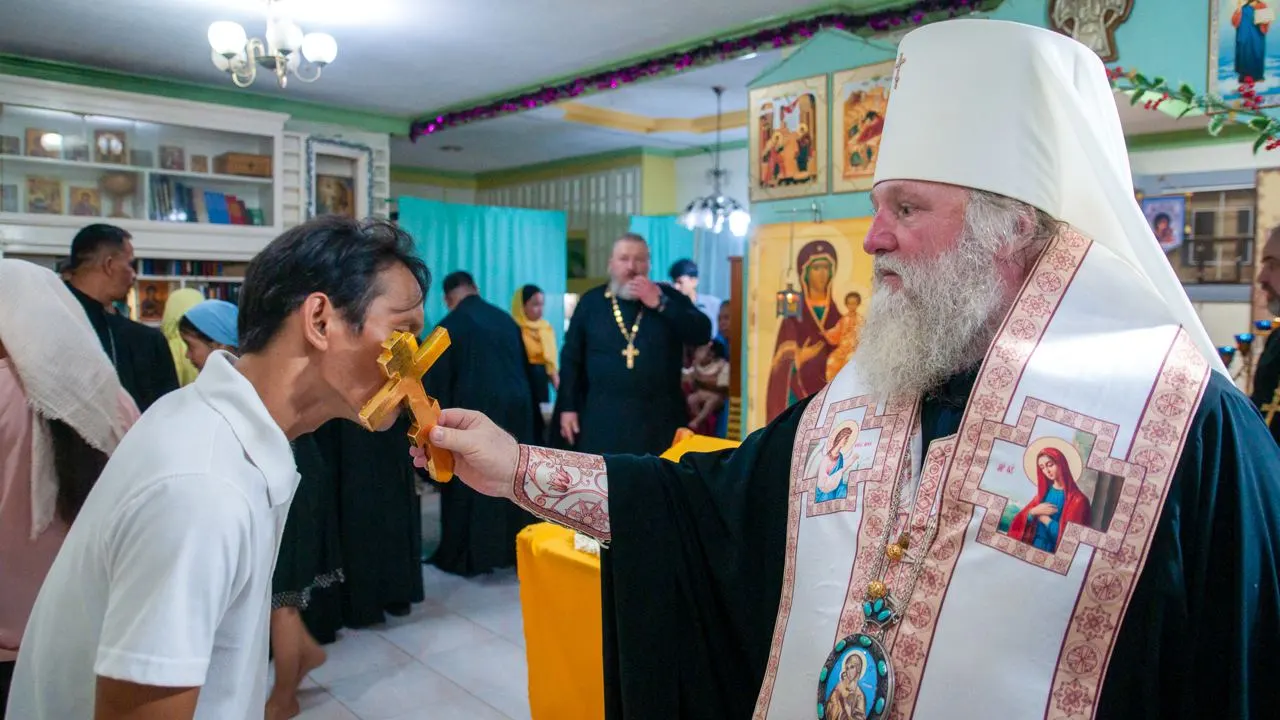 Митрополит Павел совершает визит в республики Филиппины и Вьетнам
