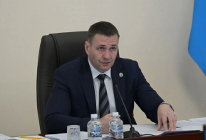 Дмитрий Демешин держит на личном контроле ситуацию с пожарами в крае
