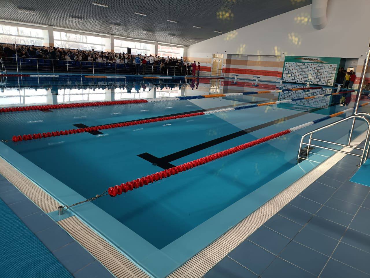 Минусинский бассейн. Минусинский каменноугольный бассейн. Минусинский угольный бассейн. Открытый бассейн. Плавательный бассейн минусинск.